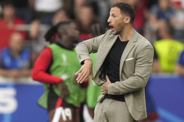 比利时确认特德斯科将任至2026年世界杯，稳定国家队教练班子