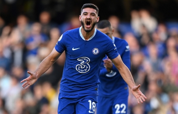 布罗亚迷恋伊布？传言中的转会悬念