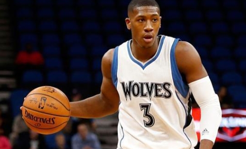 防守悍将加盟快船：克里斯-邓恩的新篇章