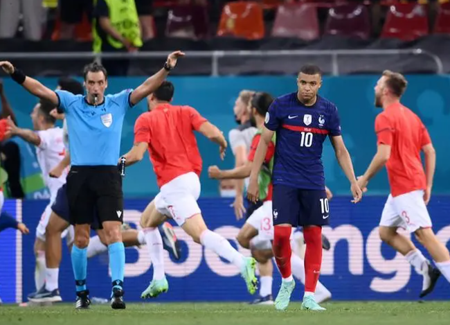 欧洲杯历史上哪些队伍获得过冠军？