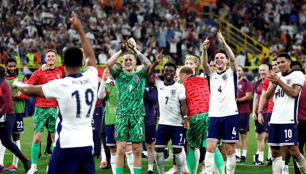 索斯盖特的战术魔法：英格兰欧洲杯逆袭之路