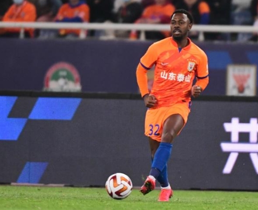 费南多加盟申花，豪言要再现巴西魔术！