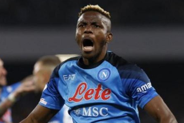 罗马诺：巴黎和沙特均有意奥斯梅恩，目前巴黎尚未正式报价