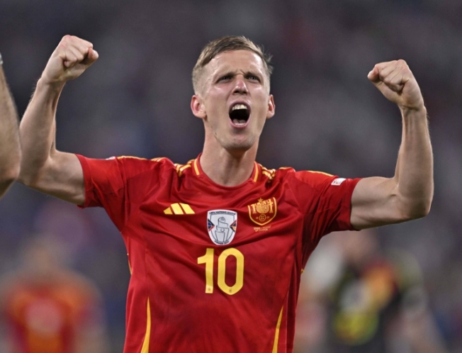 巴萨6000万欧欲签奥尔莫：莱比锡是否接受挑战？