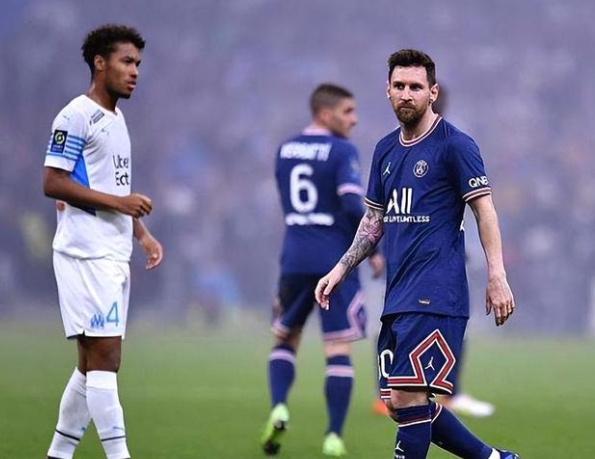 1年前的今天：梅西迈阿密首秀绝杀，至今29场造41球+夺队史首冠