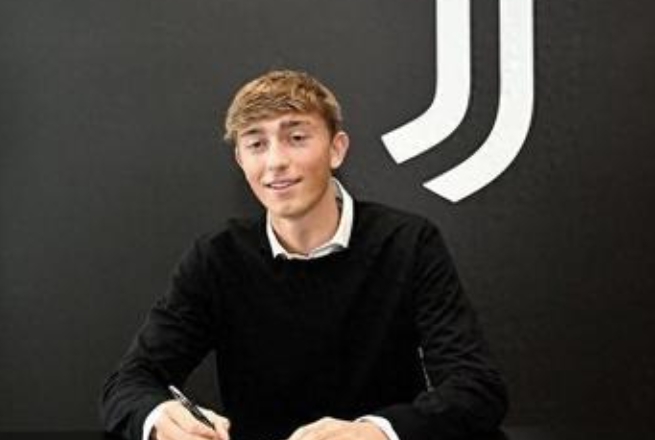 佩杜拉：伯恩茅斯有意怀森，已联系尤文询问交易条件