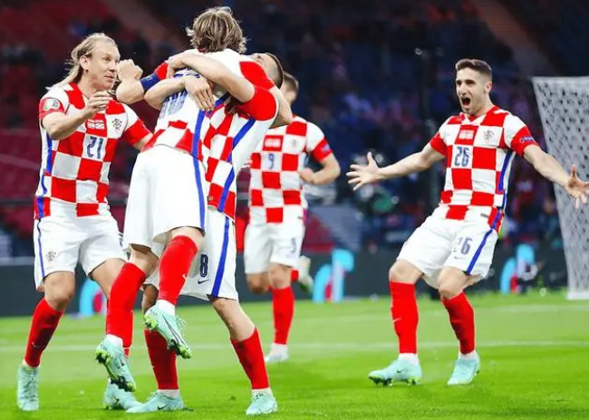 沙特媒体：吉达国民有意理查利森和热苏斯