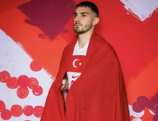 艾汉：土耳其队欧洲杯的防守中坚与进攻催化剂