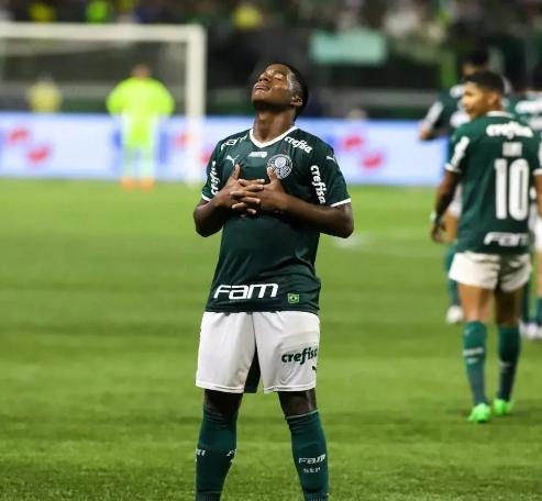 恩德里克：梦逐伯纳乌，誓为皇马再添欧冠荣耀——挑战与期望并存的足球之旅