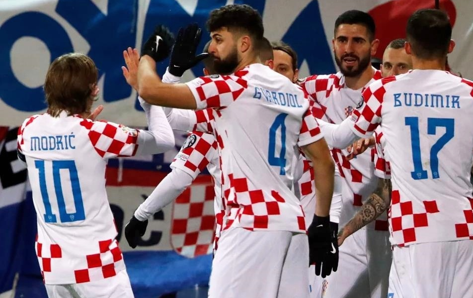 2024欧洲杯落幕：克罗地亚队的坚韧与挑战