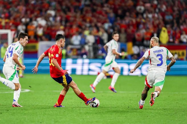 2024欧洲杯落幕：意大利队的坚韧与辉煌