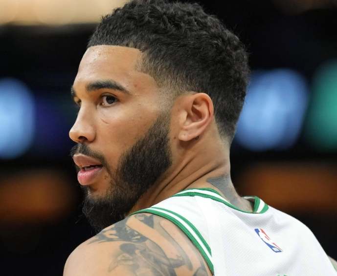 追梦格林怒批塔图姆奥运首战被DNP：大错特错，决定疯狂