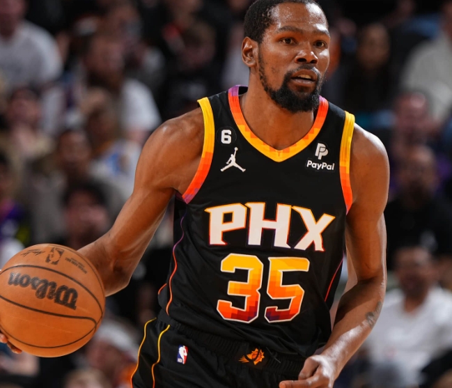 科尔：杜兰特将继续替补，但随着比赛难度增加他出场时间会更多