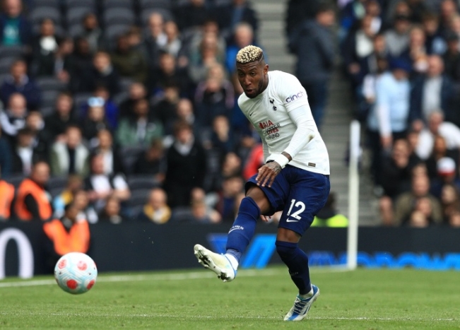 AC米兰接近抢夺热刺边卫 埃默森转会在即