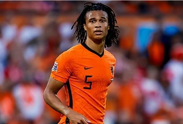 阿克在法国VS荷兰的稳固防线：D组第二轮欧洲杯表现分析