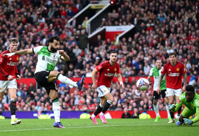 埃弗顿在本轮英超2-3伯恩茅斯遭到大逆转，英超开赛3连败