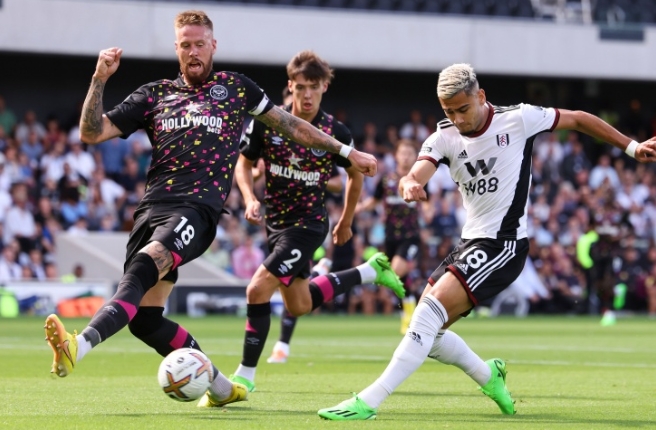 佩雷拉闪耀英超，关键传球引领富勒姆