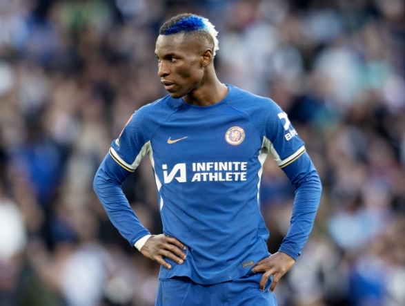 杰克逊续约敲定，切尔西锋线未来可期