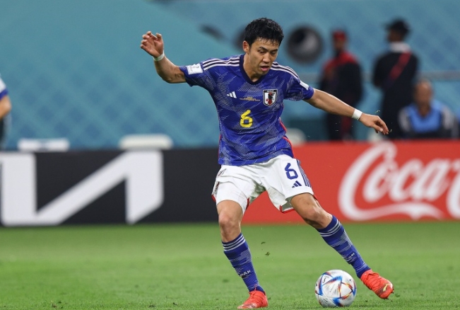 国足世预赛首战惨败，日本队战术解析引深思