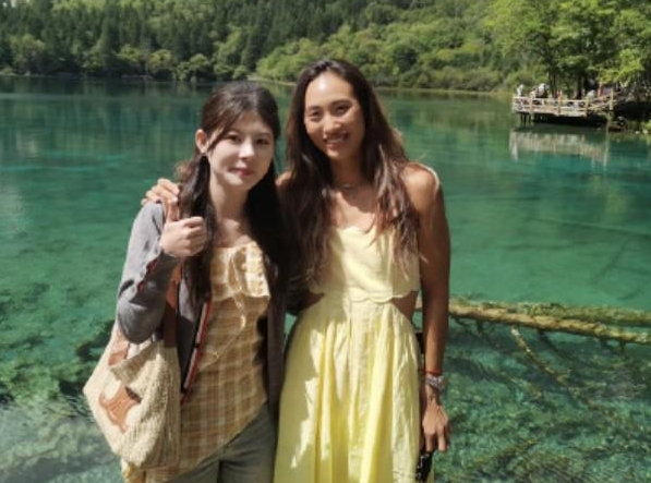 郑钦文：赛场内外皆精彩