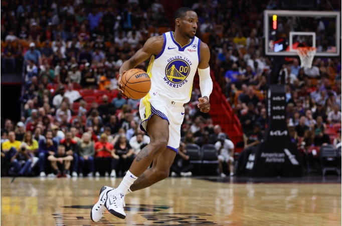 库明加续约：勇士与球员阵营的博弈