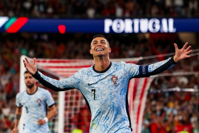 高尔德眼中的 C 罗：传奇永不落幕