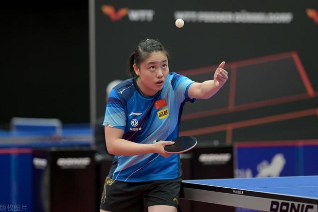 国乒小将在 WTT 支线赛哈尔姆斯塔德站崭露头角
