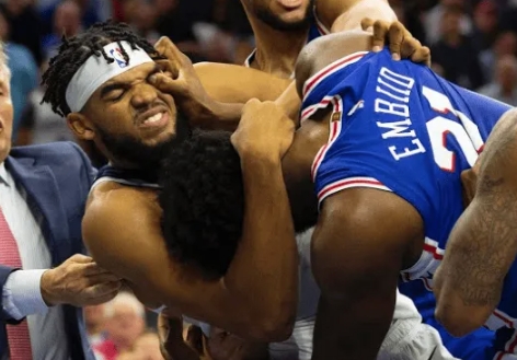 唐斯交易引发遐想：尼克斯与 76 人的潜在季后赛对决