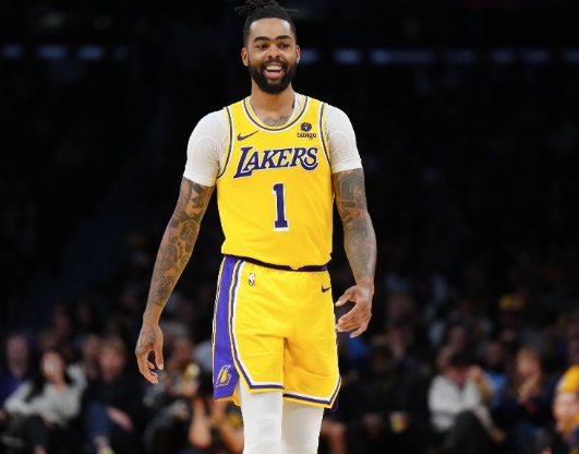 拉塞尔：自我反思与新赛季展望