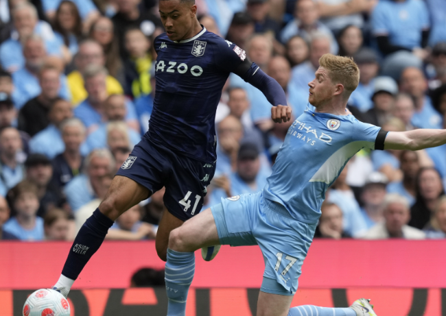 沃克社媒：全取3分迎来国际比赛日，很高兴今天参加我的第400场英超比赛