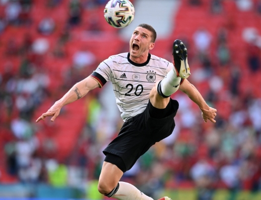 德国国家队补招戈森斯：应对劳姆受伤，剑指波黑荷兰