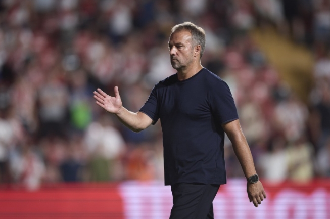 伤病困扰下的巴萨：榜首背后的隐忧与希望