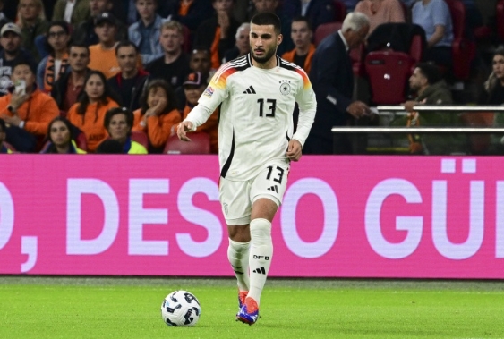 15 年的轮回：斯图加特双将在德国队的传奇连线