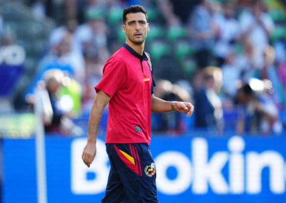 西班牙 1 - 0 丹麦，梅里诺：从挑战到胜利的征程