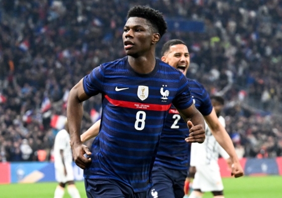 法国队备战动态：琼阿梅尼与迈尼昂训练缺席引发关注