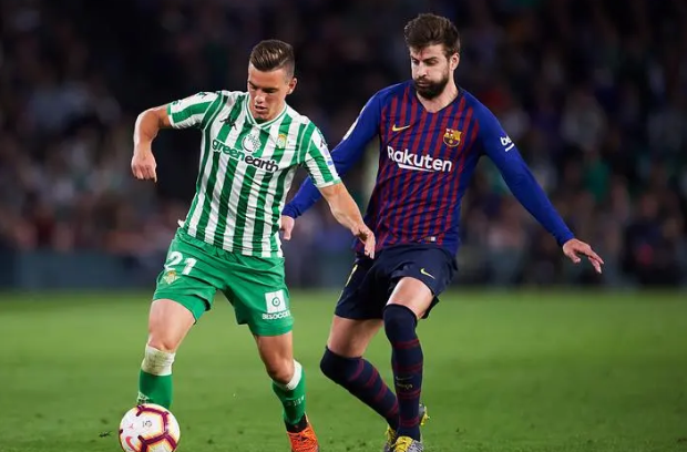 世体：诺坎普球场座椅的安装工作进展顺利、有望年底重新开始举办比赛