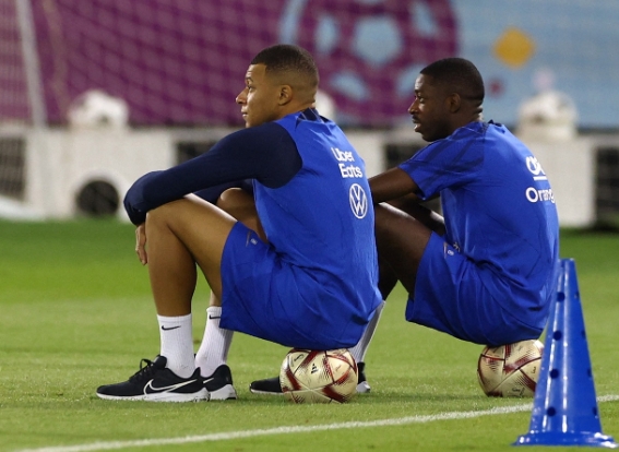 登贝莱访谈：法国队的变化与 7 号球衣的故事