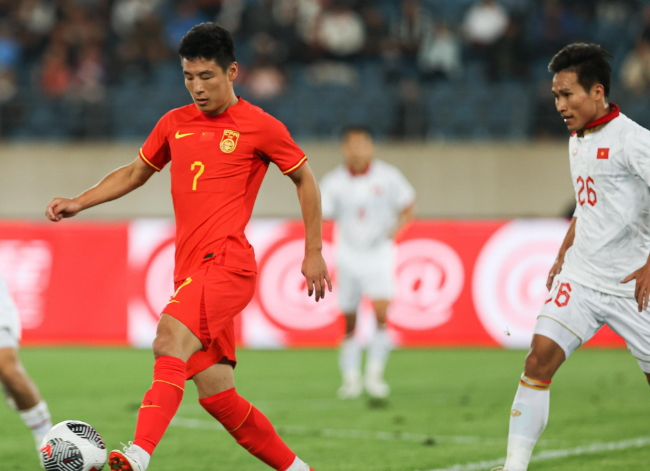 媒体人：未来5-8年国足想提升成绩，除了归化没有其他办法