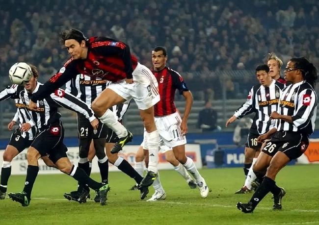 Opta：卡卢卢首次为尤文先发带球推进53次，意甲同期最多