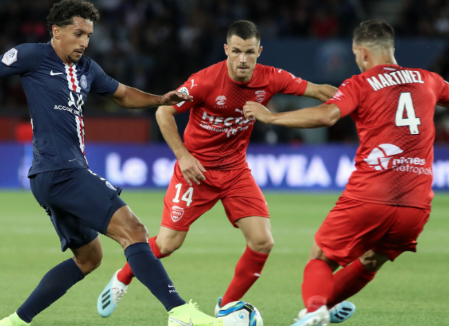 队报：金彭贝可能在年底重返巴黎，为了避免旧伤复发他不想“操之过急”