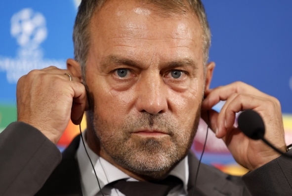 弗里克获赞，引领巴萨走向辉煌