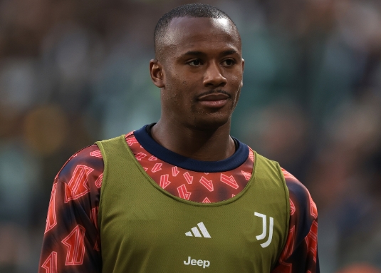 尤文后防布局：贾洛与奥尔蒂斯的命运抉择