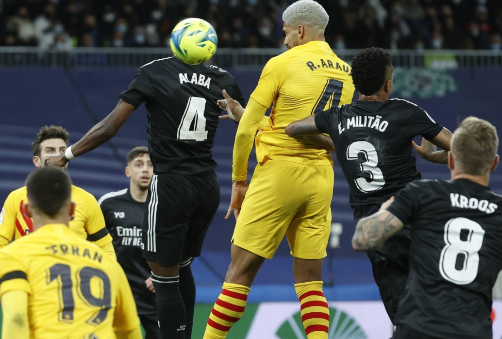 西甲惊爆：巴萨 4 - 0 皇马背后的防守数据密码