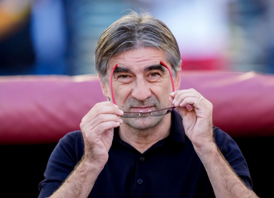 迪马济奥：尤里奇帅位暂稳，罗马的关键抉择时刻