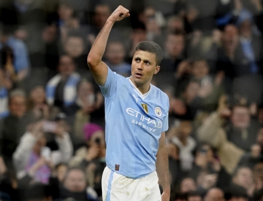 徐泽鑫解读金球奖：罗德里获奖，似 2018 年再现？