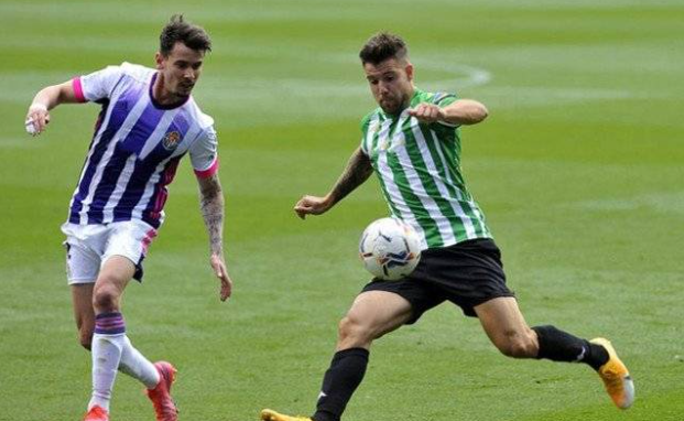 意天空：西乙拉科鲁尼亚俱乐部即将正式接触法比奥-卡纳瓦罗