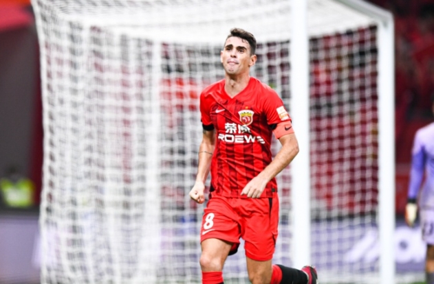 奥斯卡面临降薪：中超限薪令下的抉择