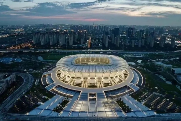 2025 中国超级杯：昆山奥体的足球盛宴