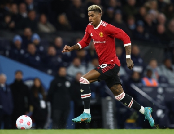 阿莫林妙手：拉什福德的中锋救赎？