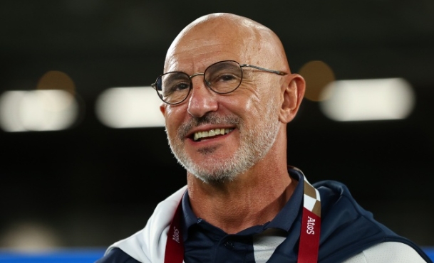 西班牙战丹麦 23 人名单公布